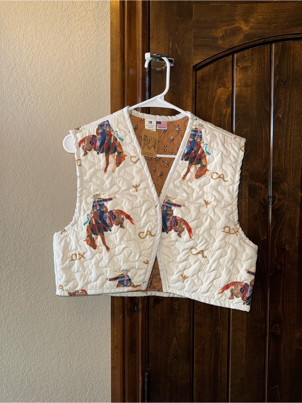 Western Quilted Cream Vest with Multicolor Horse Print - Ida Mae Home